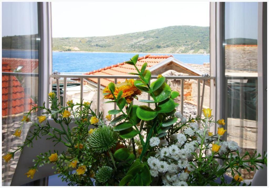 Apartment Karmela Primosten Exterior photo