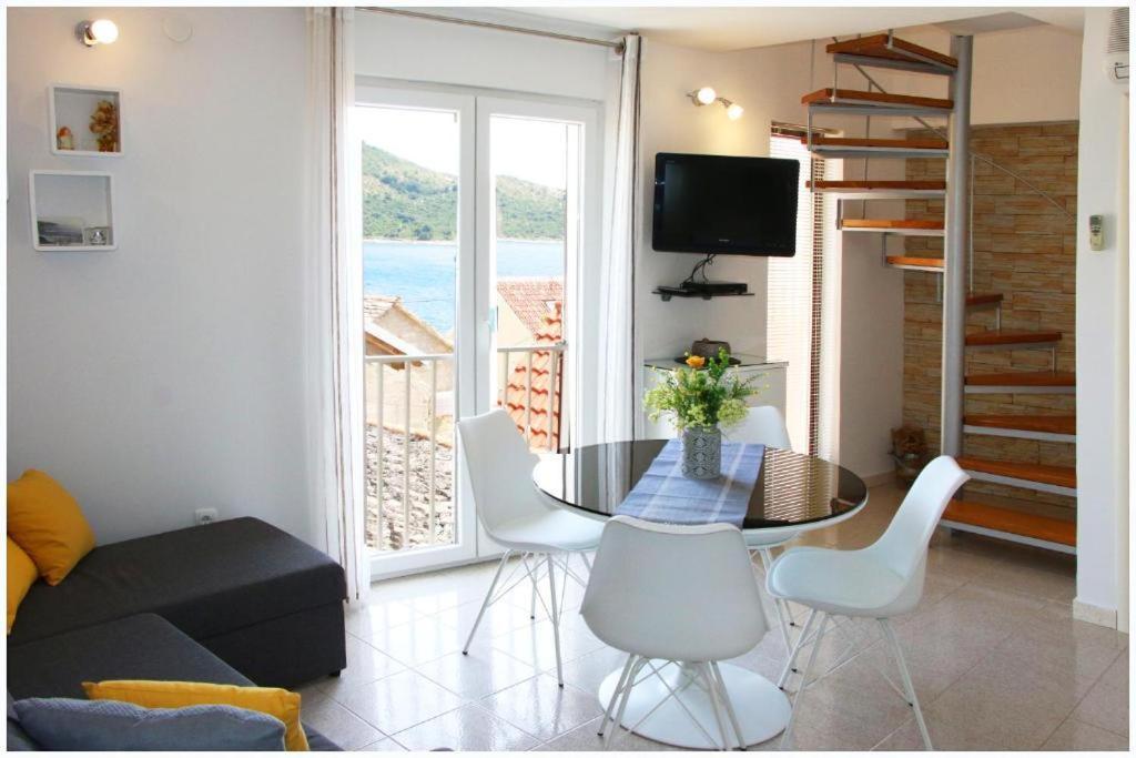 Apartment Karmela Primosten Exterior photo